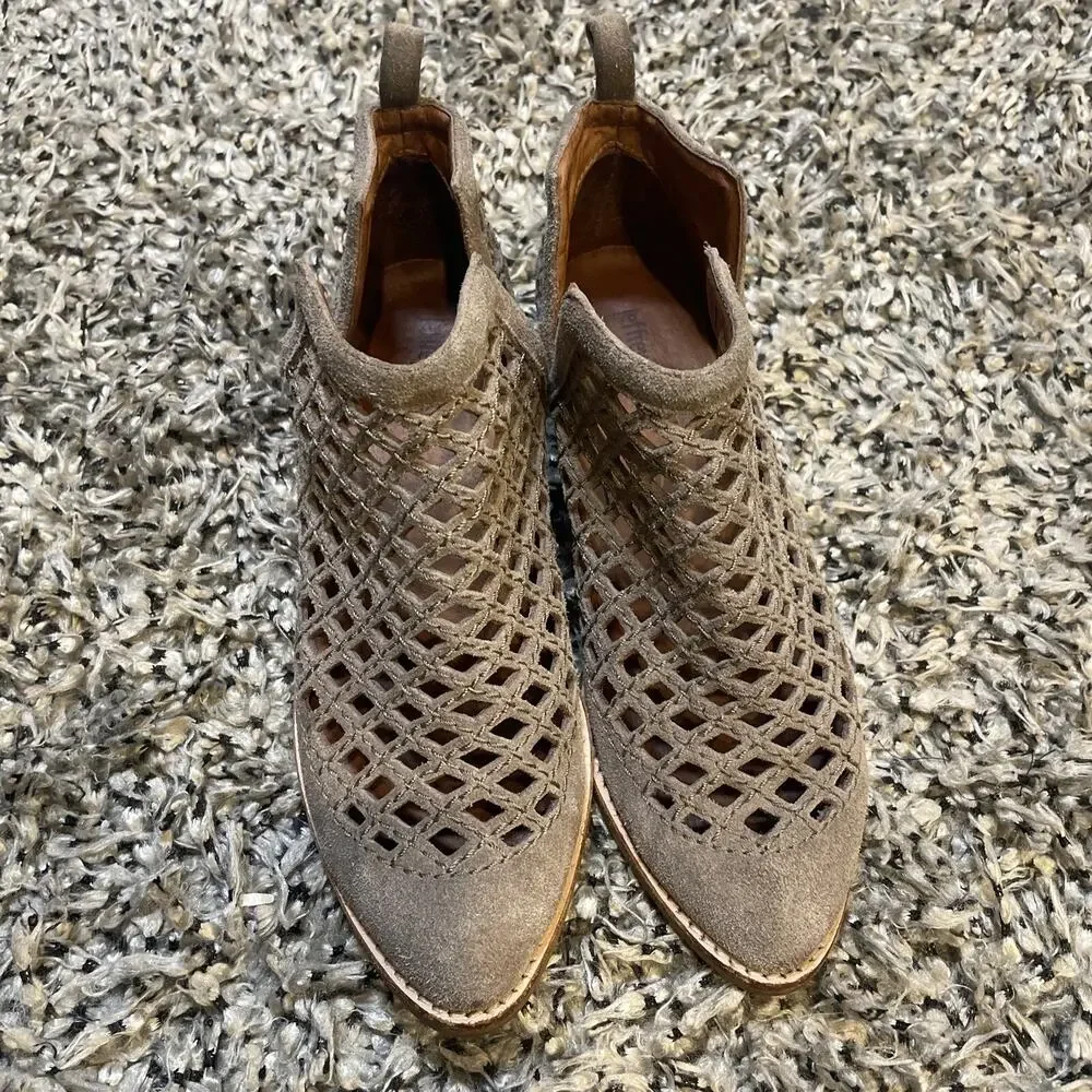 Jeffrey Campbell Taggart Brown Suede Leather Perforated Pointed Ankle Boot 6